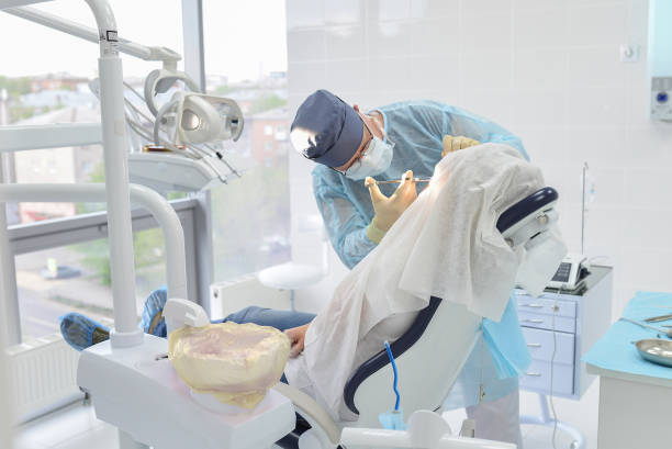 Best Holiday Emergency Dentist in Lake Ridge, VA